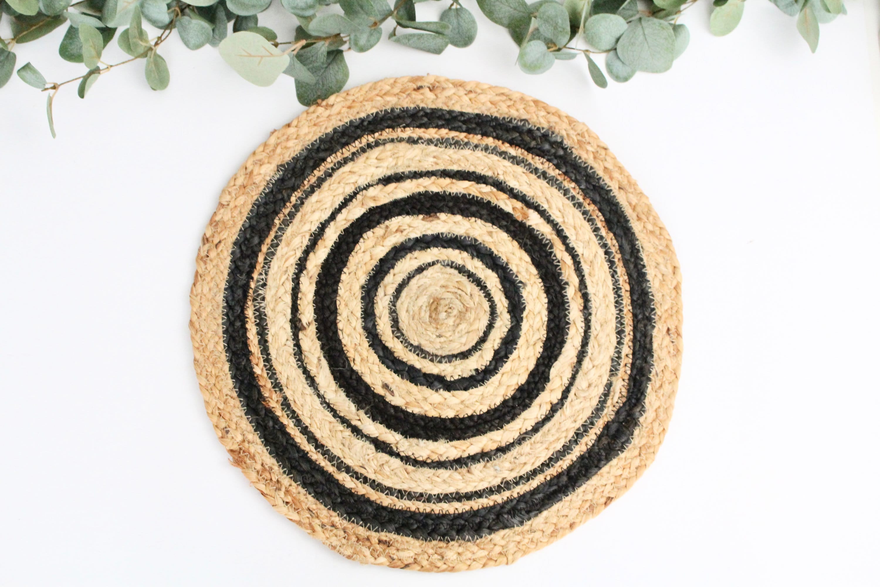 Set of 4 Two Tone Black Cotton and Jute Braided Round Placemat Set