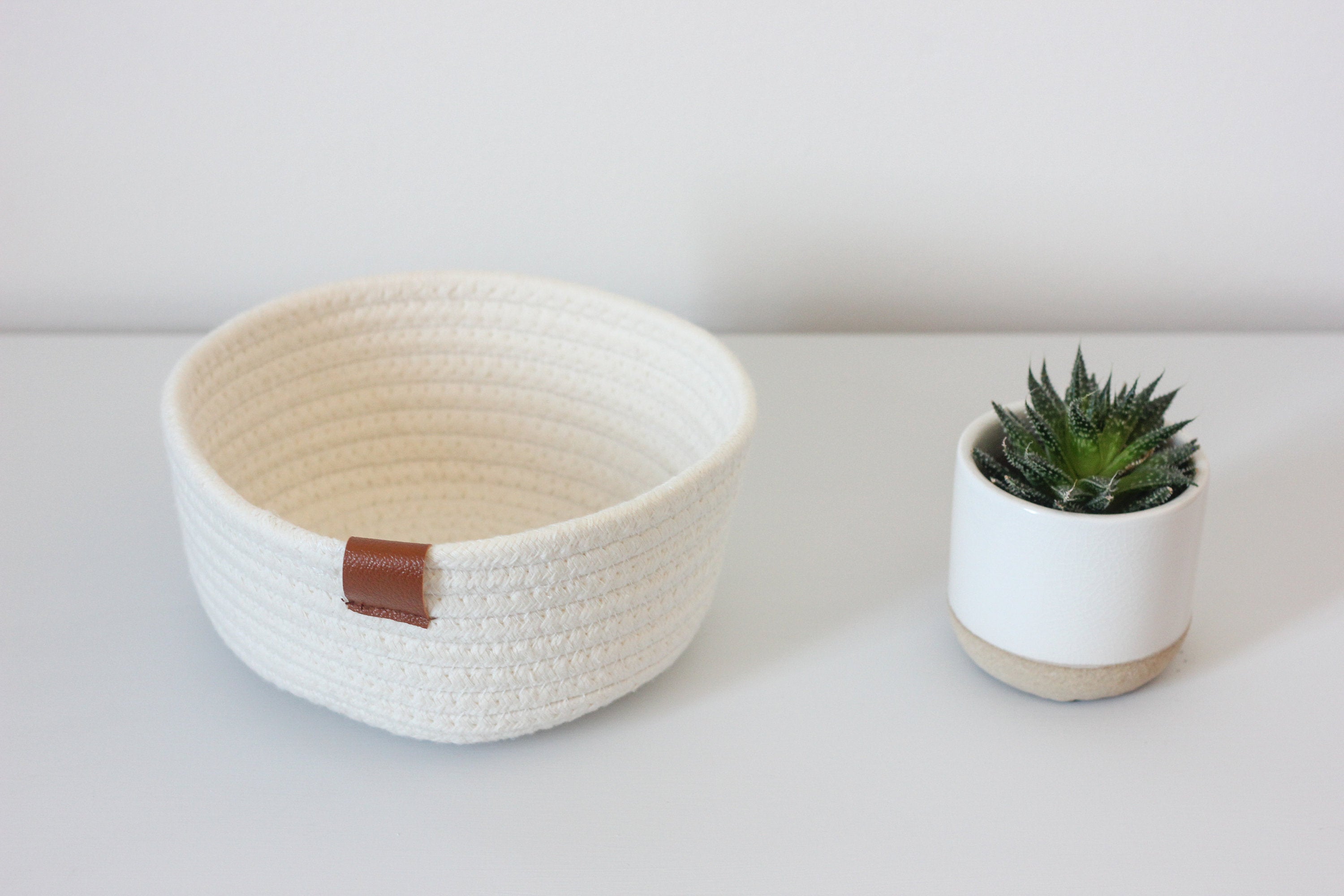 White Woven Cotton Rope Round Basket with Leather Accent