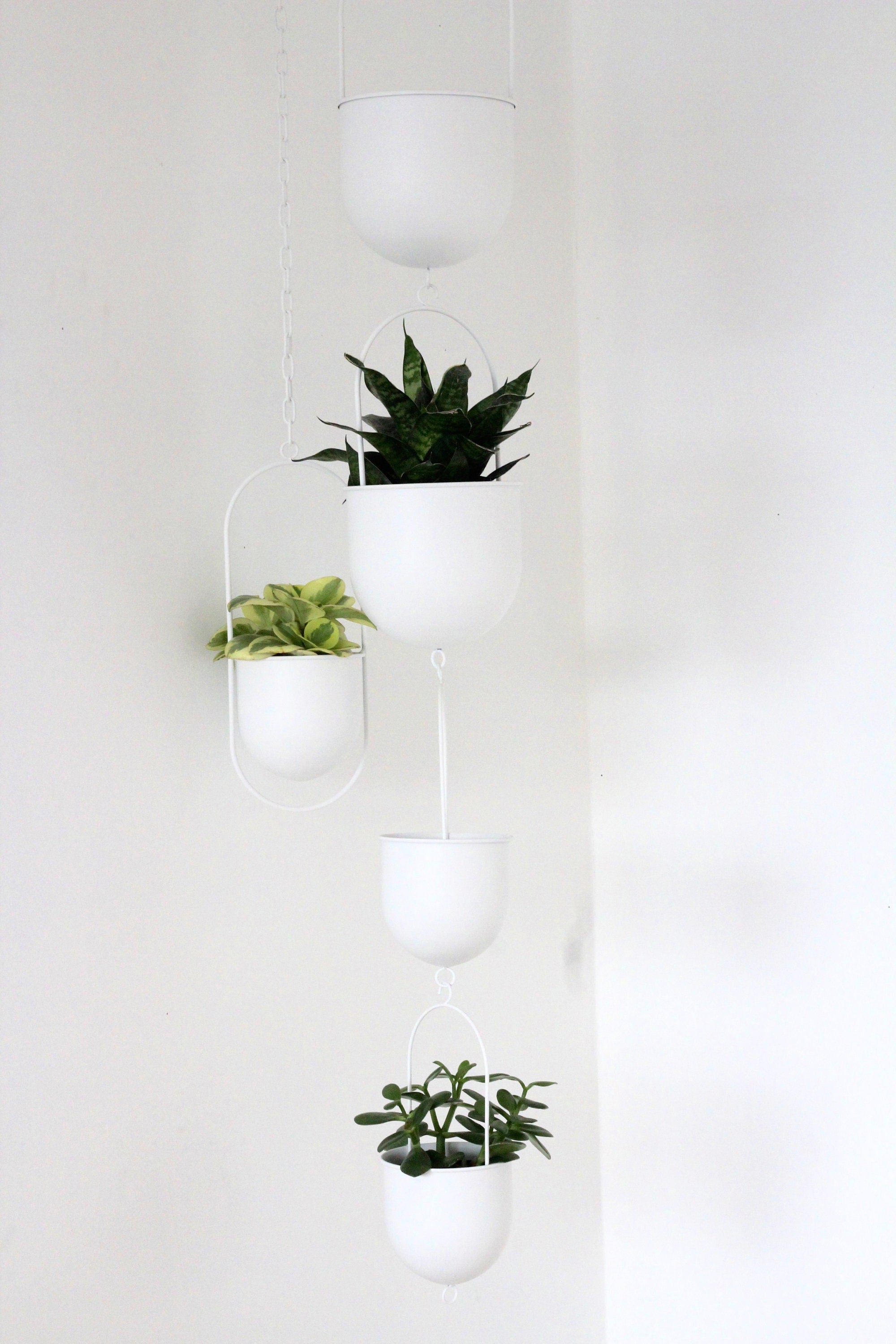 Tiered Hanging Minimalist Matte White Metal Oval Hanging Planter