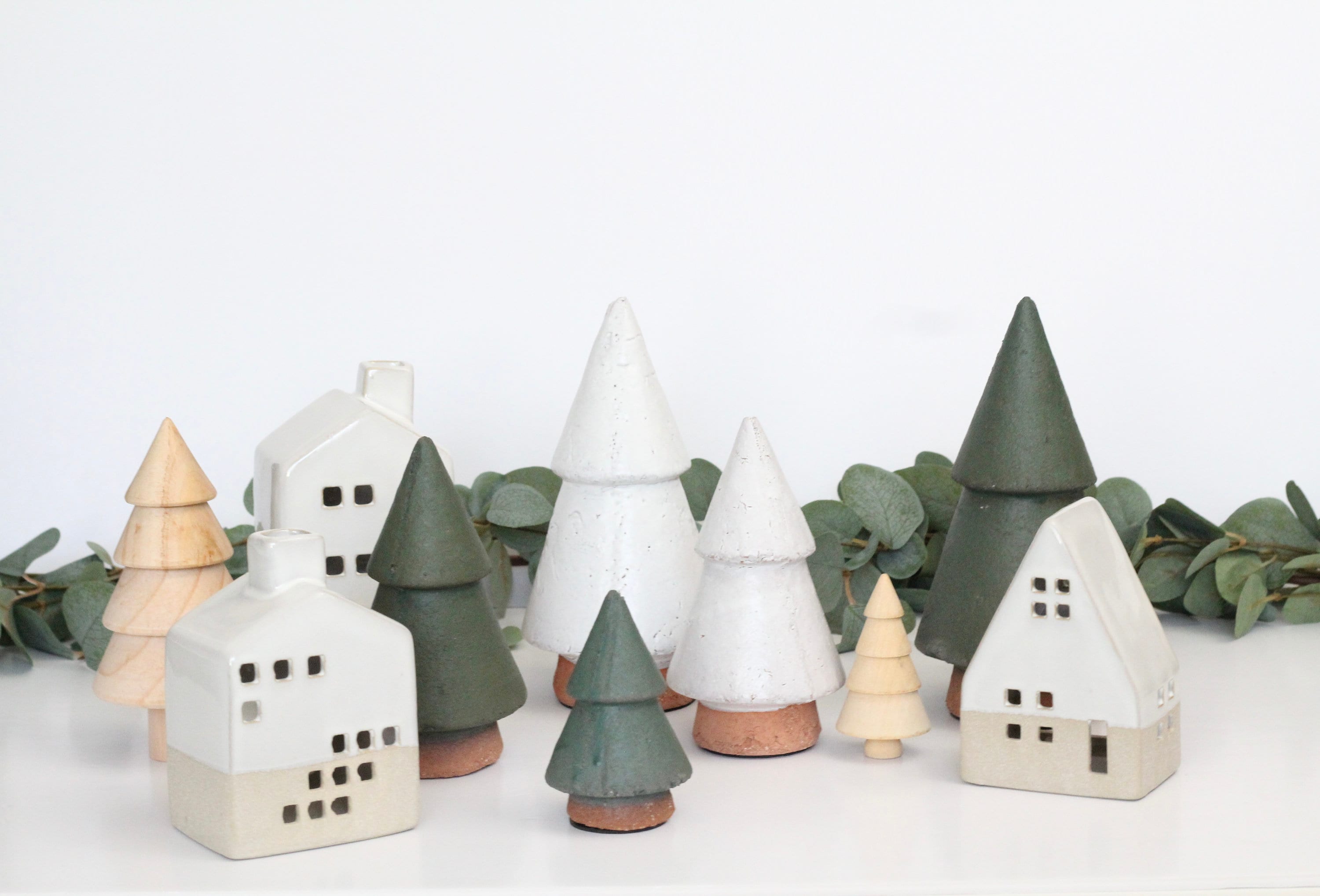 Elegant Christmas Ceramic House | Nordic Village Houses