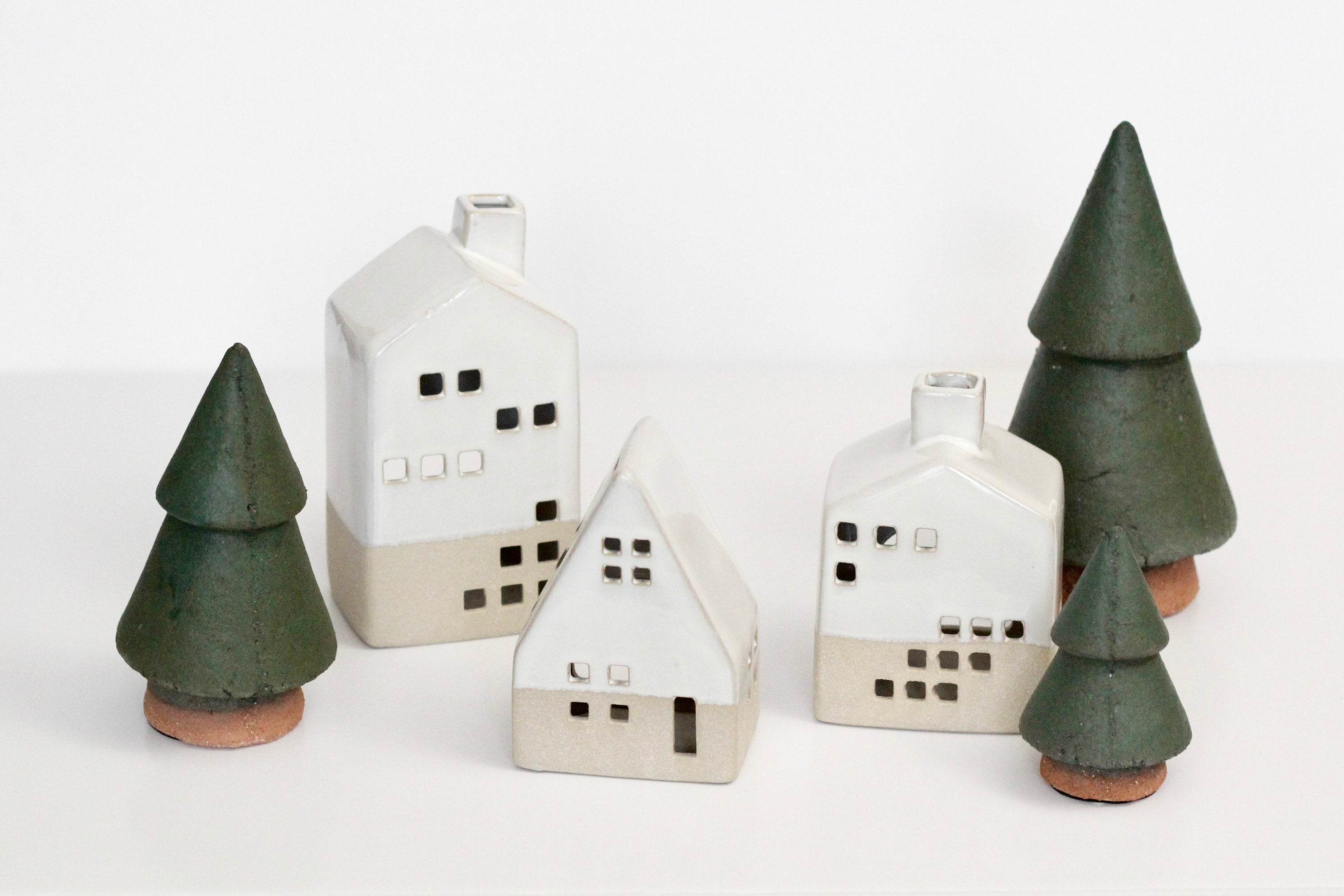 Elegant Christmas Ceramic House | Nordic Village Houses