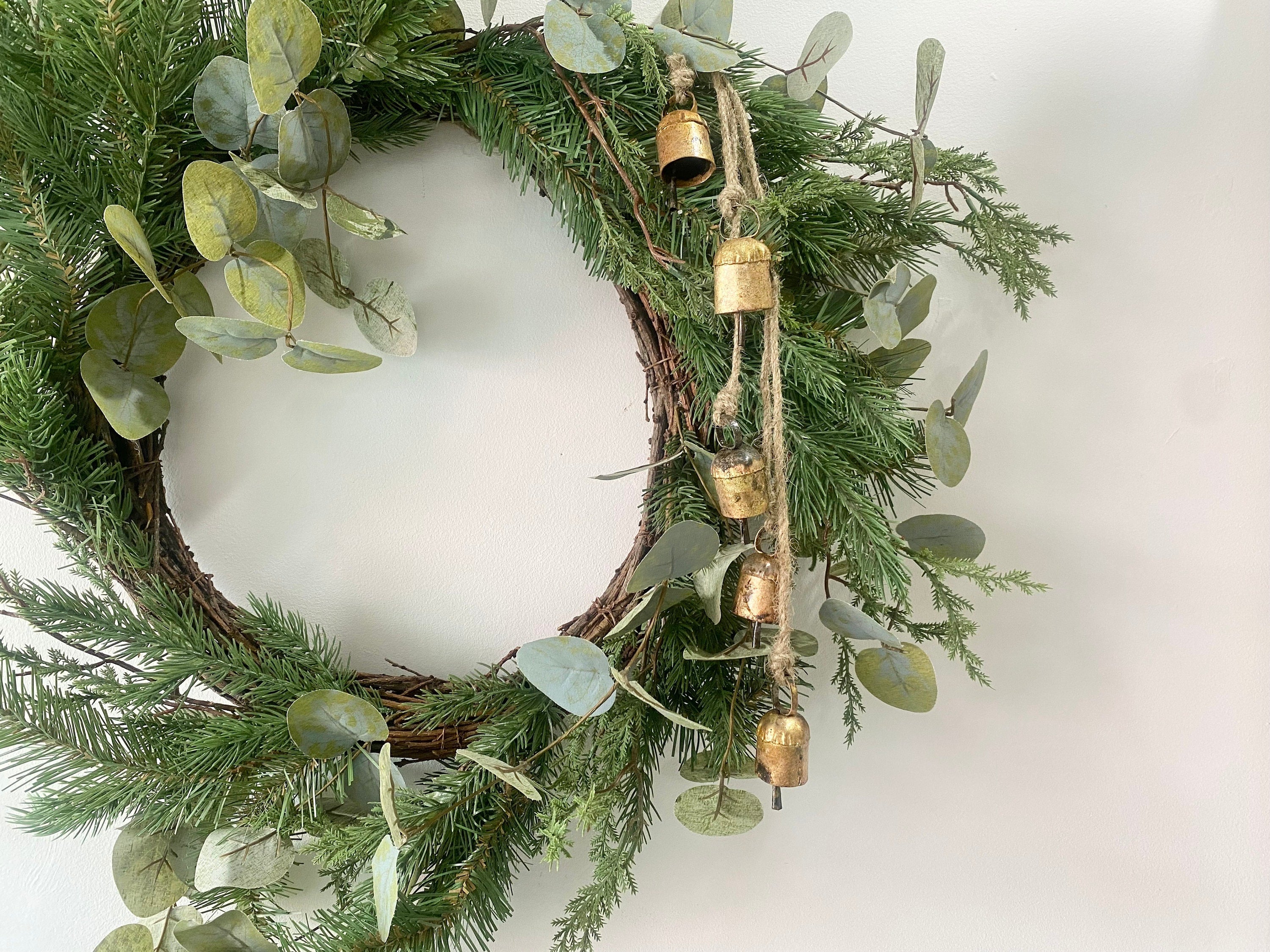 Rustic Bell Cascade Garland